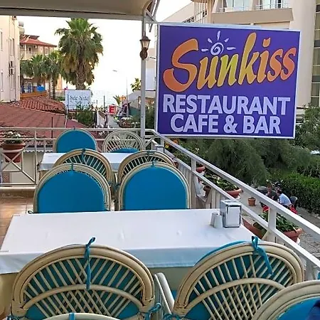 Sun Kiss Hotel